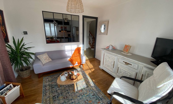 Plobannalec-Lesconil House | ON THE DUNE AT LESCONIL. 100 M BEACH. SEA VIEW. ALL ON FOOT! 3 *