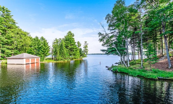 Manitowish Waters House | On the Rocks