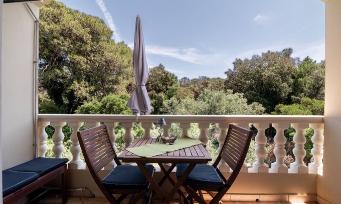 Muline Apartment | One bedroom apartment with terrace Muline, Ugljan (A-8521-e)