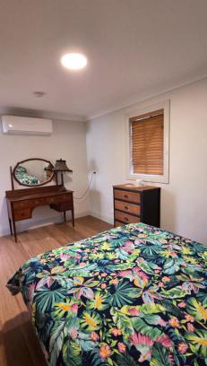 Curlwaa House | One Life Live It Farm stay