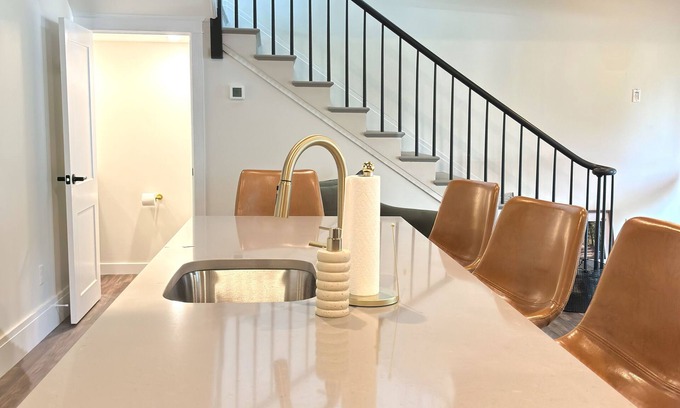 Franklin Springs Apartment | One-of-a-kind, private, elegant experience for all guests and travelers!