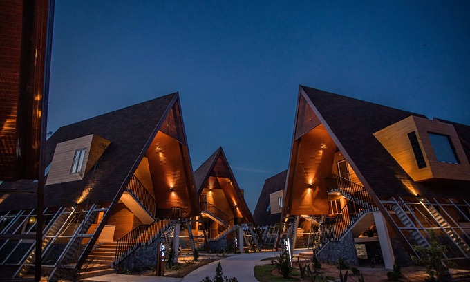 Bintan Hotel | One Of A Kind Resort at Trikora Beach