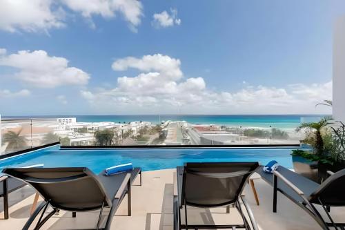 Centro Apartment | One Paralia By Andiani