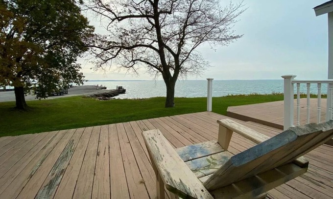 Kelleys Island House | One room studio for the couple who wants a porch on Lake Erie and fire pit