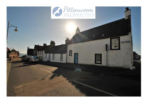 Crail House | One Shoregate- cosy Crail retreat