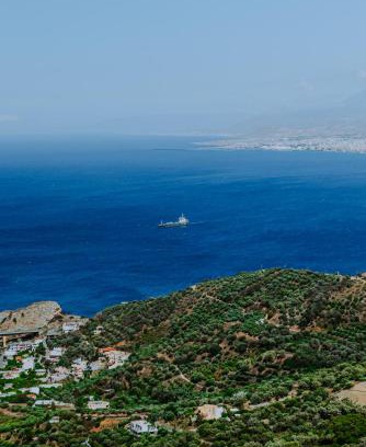 Rodhia House | OntasView Rodia