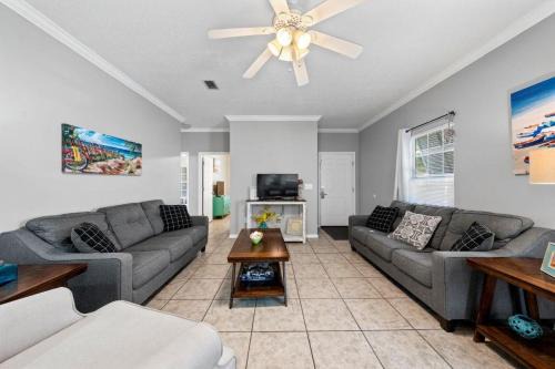 Orange Beach House | Orange Beach Villas - Beach Retreat