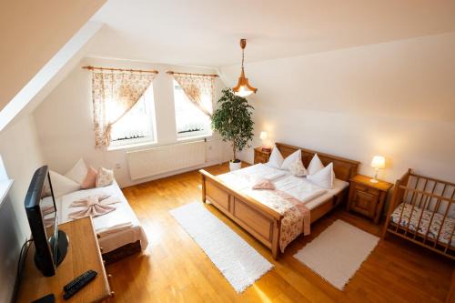 Oravsky Biely Potok House | Oravienka