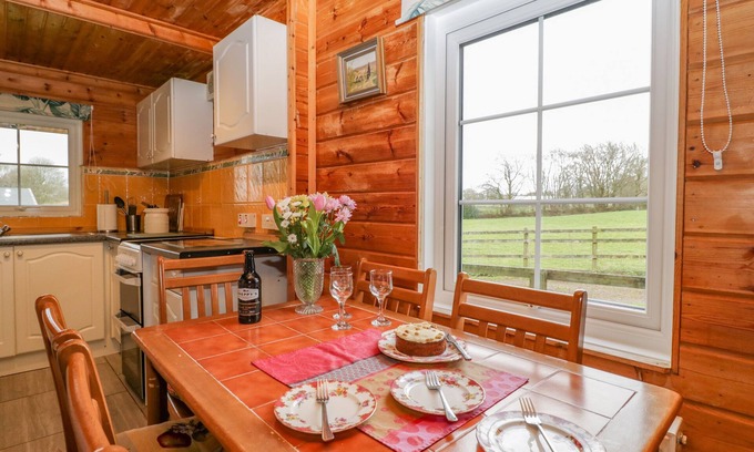 Saint Blazey Cottage | Orchard Lodge