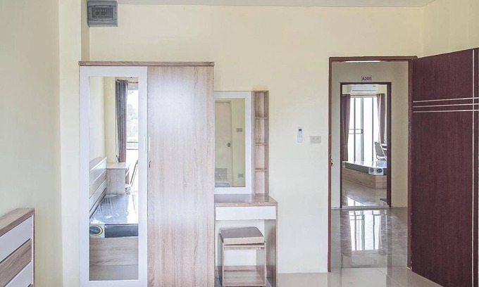 Phan Thong Hotel | Orchid Residence At Amata