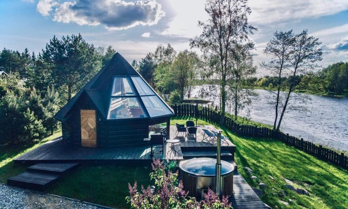 gmina Rzasnik Apartment | Osada Poli - Domek Panoramiczny nad Narwią z Prywatną Balią i Hydromasażem