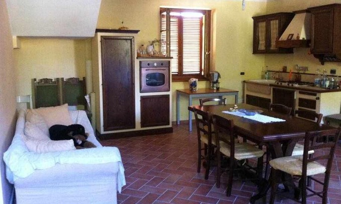 Valtopina House | Ospitaci Appartamenti di campagna Le Rancole