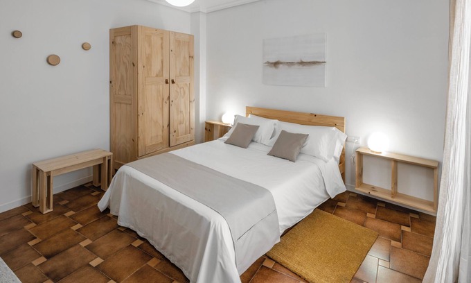 Old Town Baeza Apartment | Oteses11 Amplitud-confort-tranquilidad en el Centro de Baeza. Parking Privado