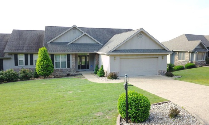 Bella Vista House | Outstanding Views from a Golf Course Home on Bella Vista Country Club!