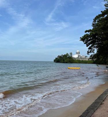 Tanjung Tanah Merah Apartment | OVR Homestay Teluk Kemang Portdickson