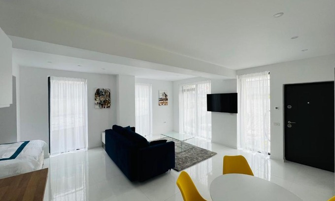 Jupiter Apartment | Oxygen Residence D3