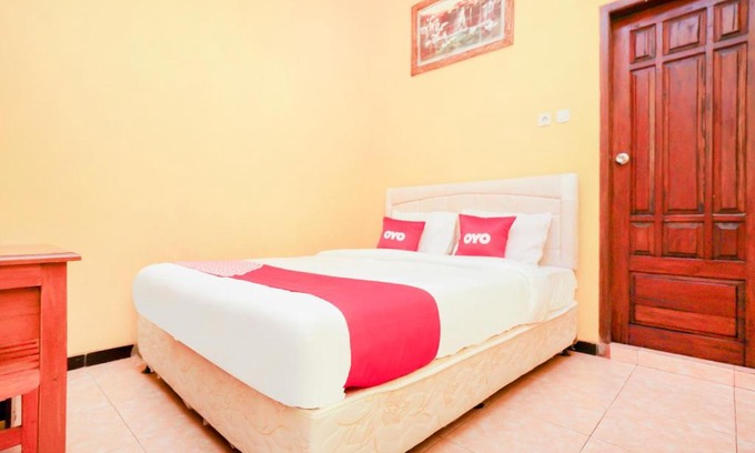 Tosari Hotel | OYO 1967 Canaya Homestay
