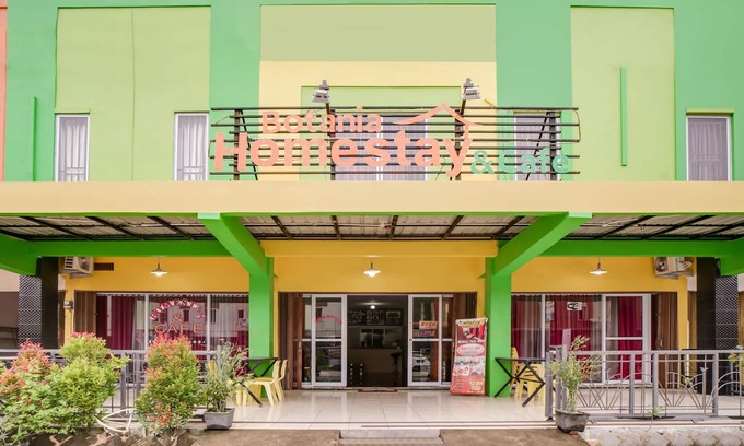 Kabil Hotel | OYO 90024 Botania Homestay & Cafe