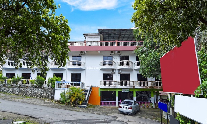 Kuala Tahan Hotel | OYO 90565 Teresek View Motel