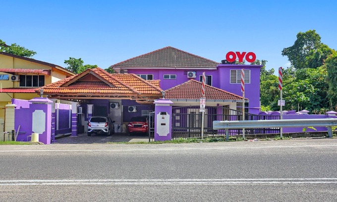 Gua Hotel | OYO 90873 Travellers Inn