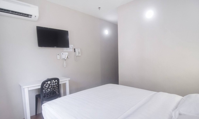 Kampong Raja House | OYO Home 90550 Hne Homestay
