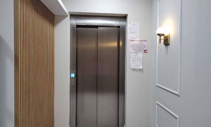 Meia Praia Apartment | Pé na Areia - 50m Praia - 11 km Beto Carrero