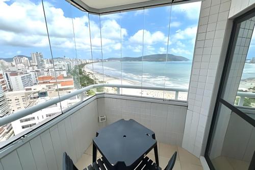 Boqueirao Apartment | Pôr do Sol Inesquecível: Vista para o Oceano