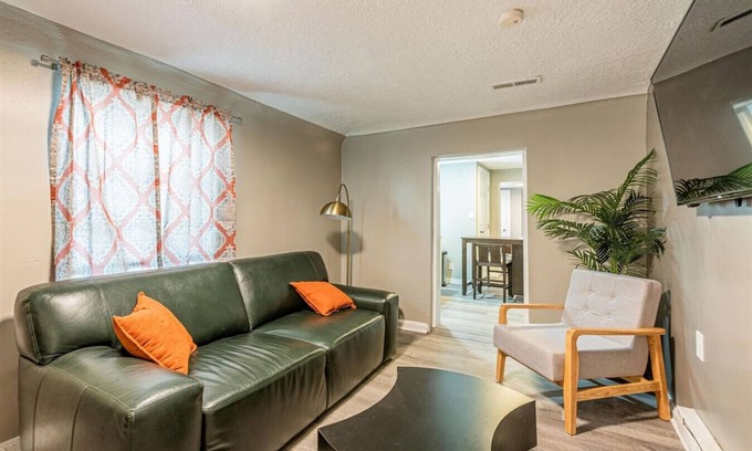 Barelas House | Pacific Edge A - One Bedroom