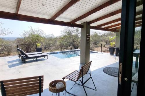 Marloth Park Villa | Palahala