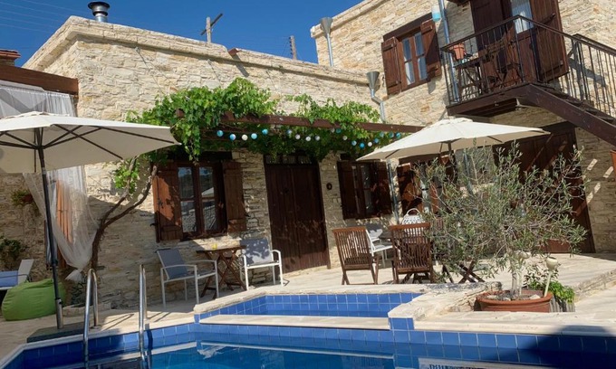 Kato Drys House | Palatakia - Adults Only