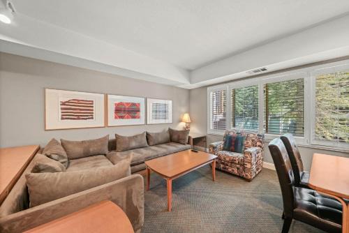 Olympic Valley Apartment | Palisades Tahoe Lodge Rentals Studio #226
