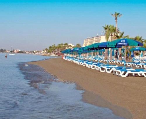 Oroklini Apartment | Palm Beach Apartment