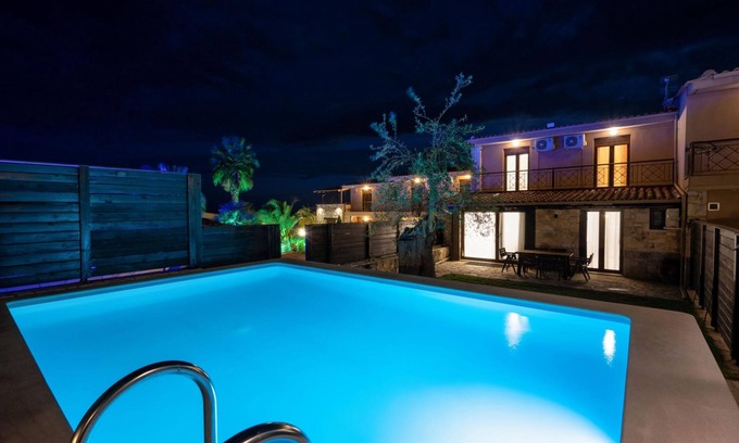 Nea Skioni Villa | Palmrise Luxury Villas - Helios Villa