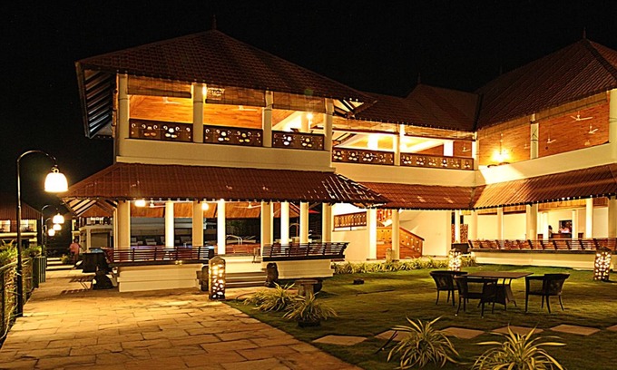 Alappuzha Hotel | Paloma Backwater Resorts
