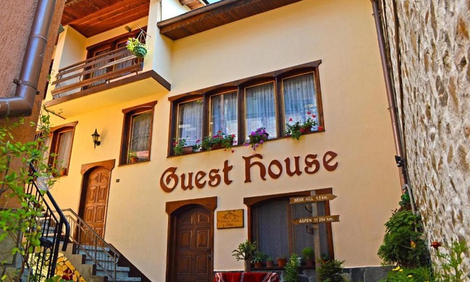 Chepelare House | Palyongov Guest House