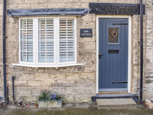 Pickering House | Pan Cottage