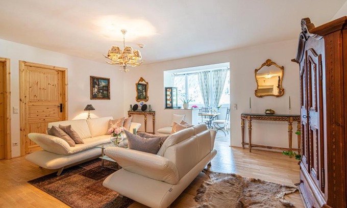 Bad Gastein Apartment | Panorama & SPA Apartment Kaiser Franz Josef I im Schillerhof