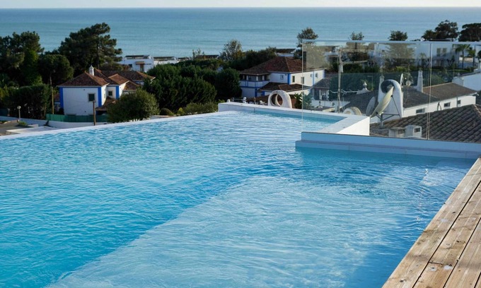 Olhos D'Agua Apartment | Panoramic I Apartment | Rooftop Pool & Sea View