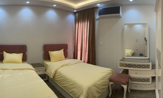 Al-Basatin Apartment | Panoramic nile view in cairo central location