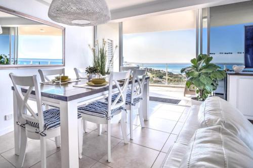 Maroochydore Apartment | Panoramic Ocean Views At Maroochydore