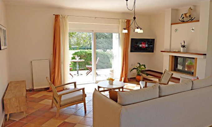 Zipari Villa | Panoramic Sea View Villa 4 Min to Beach