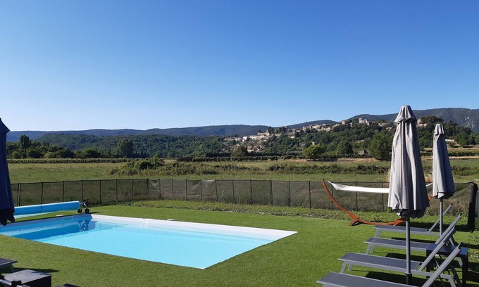 Menerbes Apartment | Panoramic view Ménerbes Lubéron