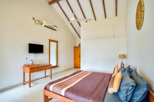 Anjuna Hotel | Papilio Beach Front Cottages-TBV