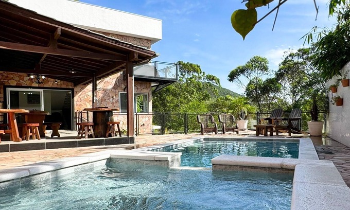 Praia do Rosa House | Paraíso Azul do Rosa - IMB004