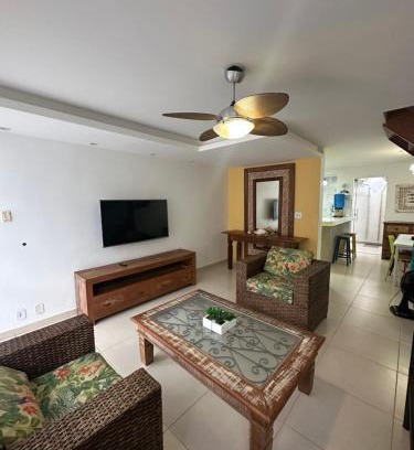 Pero House | Paraíso em Cabo Frio - Casa em condomínio na praia do Peró