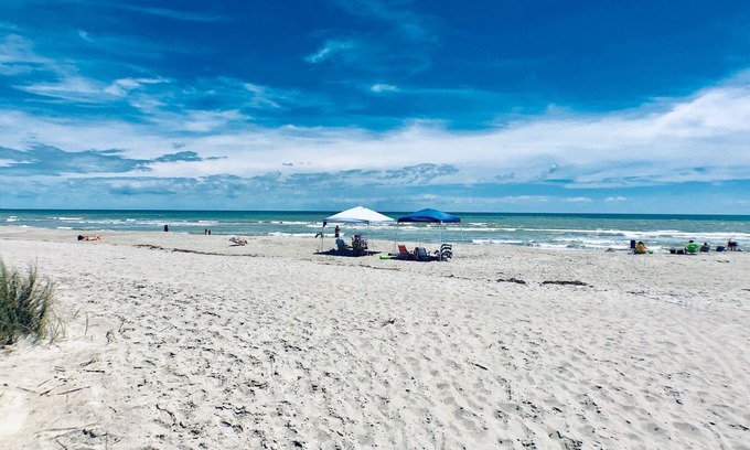 Cocoa Beach Condo | Paradise Beach House #2 Direct Oceanfront Condo. (OCEAN LEVEL GROUND FLOOR)