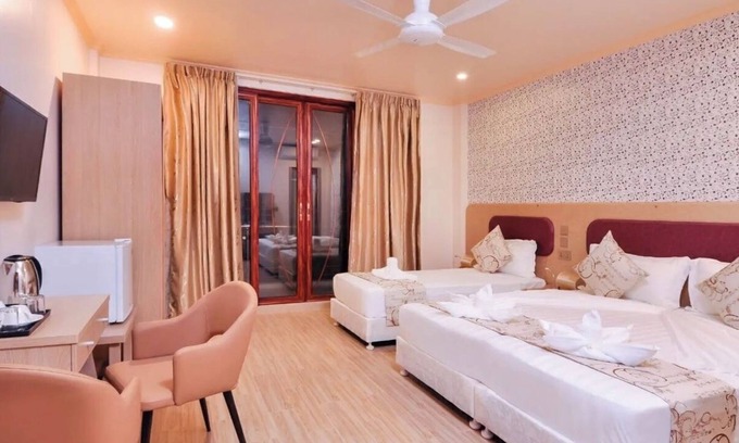 Maafushi Bed & Breakfast | Paradise peak - Budget double