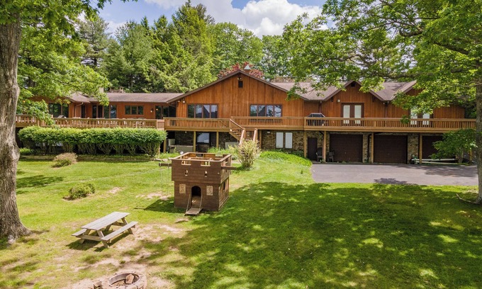 Paradise Point House | Paradise Point: Lakefront, Private Dock, Hot Tub, Fire Pit!