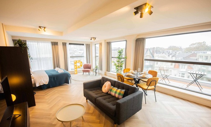 Hilversum Apartment | Paradise Serviced studio Apartment (KS71-P)