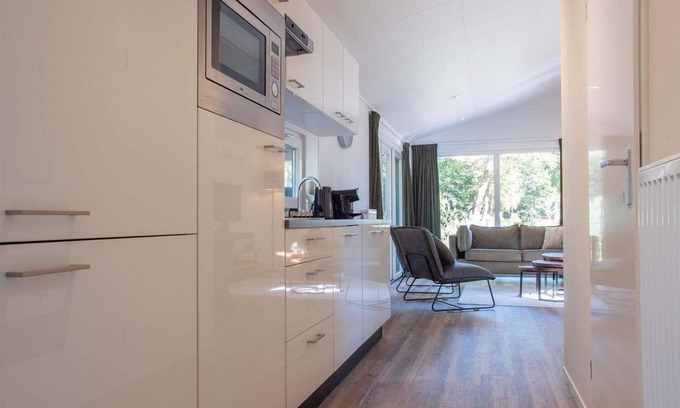 Ede Ski Chalet | ✓ Parel at Bospark Ede ✓ Holiday home for 4 people ✓ Located in Ede (Gelderland) ✓ Holiday resort in the Veluwe region ✓ Book directly at the resort